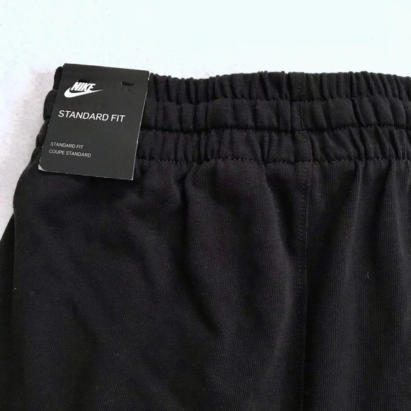 Nike NWT Black Performance Sweat Shorts Boys S - Picture 8 of 10